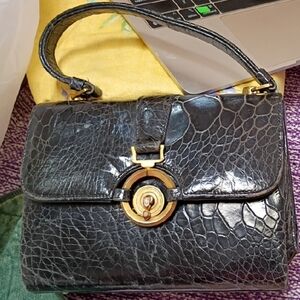 Elegant Vintage Navy Blue Alligator Bag